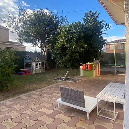 La Casa De Bega De Mar *